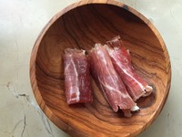 天福号农庄发酵火腿—牛油果鹰嘴豆火腿沙拉的做法 步骤4