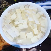 桃子的：蟹黄豆腐的做法 步骤3