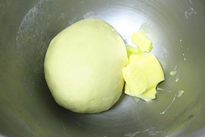 椰蓉面包的做法 步骤1