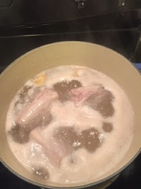 西洋菜猪骨汤(粤式老火汤）的做法 步骤1