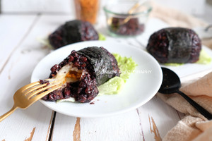 黑米红豆麻薯肉松饭团【健康小食】的做法 步骤7