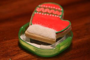 【圣誕】可愛的圣誕手套糖霜餅干的做法 步驟10