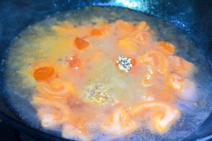 藜麦青菜番茄汤的做法