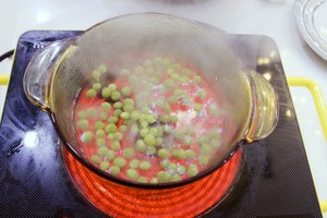 宝宝辅食:粒粒分明豌豆饼-12M+的做法