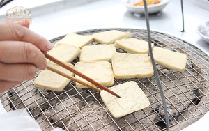 地道贵州味—手撕豆腐的做法 步骤2