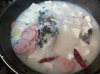 太白鱼头汤的做法 步骤3