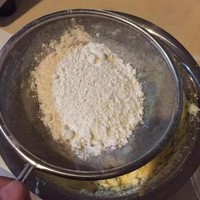 蛋黄薯泥曲奇(原创健康烘焙)的做法 步骤3