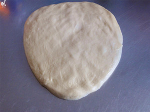 巨蛋牛奶面包的做法 步骤4