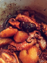 香菇土豆焖鸡翅的做法 步骤10
