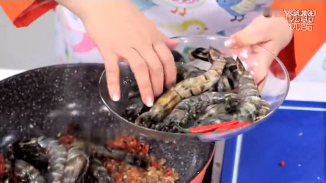 马拉惹味大虾的做法 步骤3