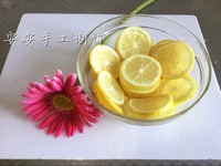 蜂蜜柠檬茶 安安手工自制的做法 步骤3
