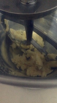 重芝士—黄油饼干底的做法 步骤2