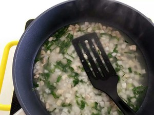 宝宝辅食:青菜芋艿羹-清香滑腻,可拌饭也可以直