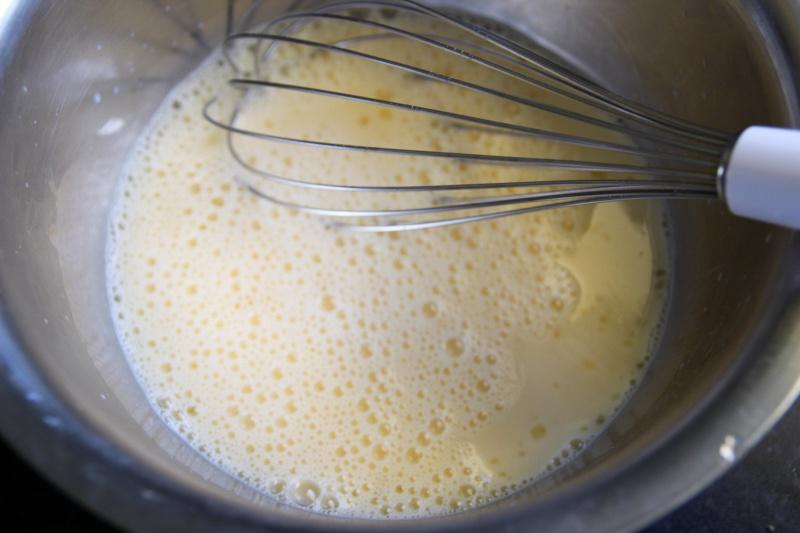 超簡易滑又彈的雞蛋布丁Custard Pudding(詳細教程)的做法 步驟10