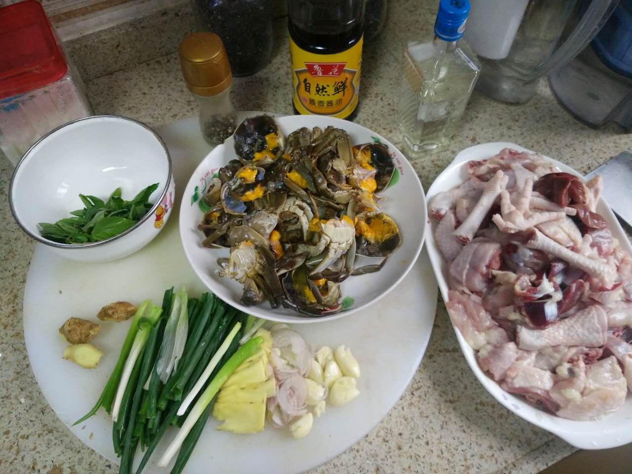 【螃蟹焖鸡的做法步骤图,螃蟹焖鸡怎么做好吃